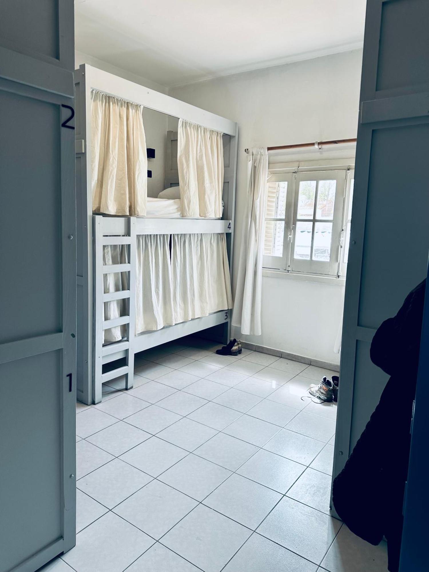Gorilla Hostel เมนโดซา ห้อง รูปภาพ